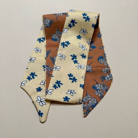 Floral scarf #1836 - Picture 3 of 4